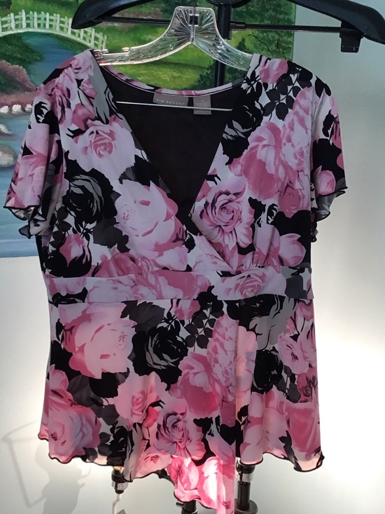 Kim Rogers Tops - Kim Rogers Pink and Black Floral V-Neck Blouse